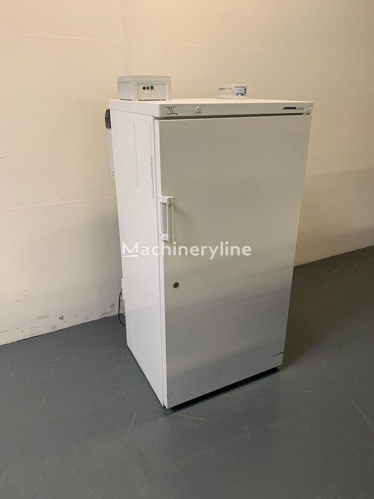 холодильный шкаф Liebherr FKS 5000 Kühlschrank (mit Gärung)