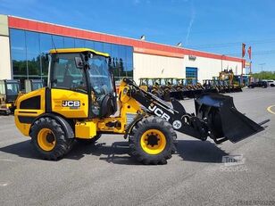 новый фронтальный погрузчик JCB 406 Stufe V