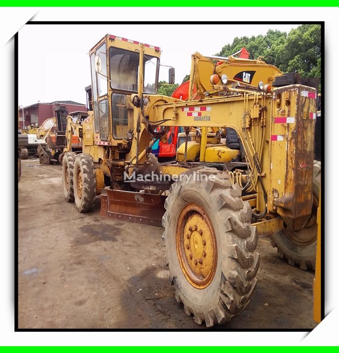 грейдер Komatsu GD511A GD623A