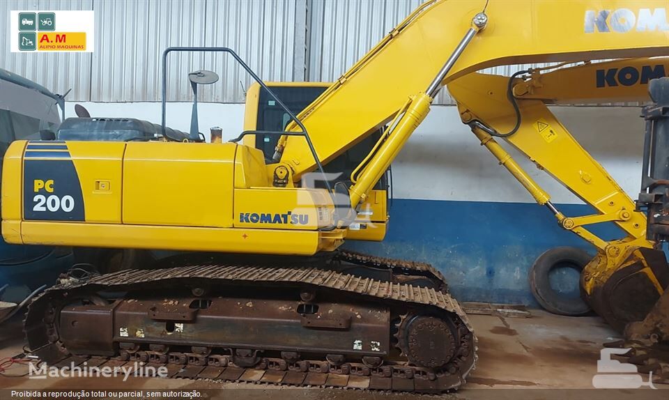 гусеничный экскаватор Komatsu PC200