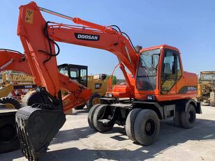 колесный экскаватор Doosan DH150